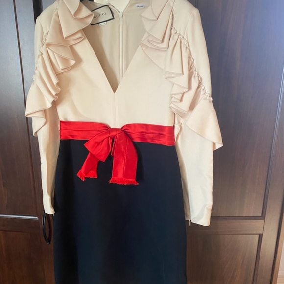 Gucci Dresses & Skirts - Gucci dress. Authentic